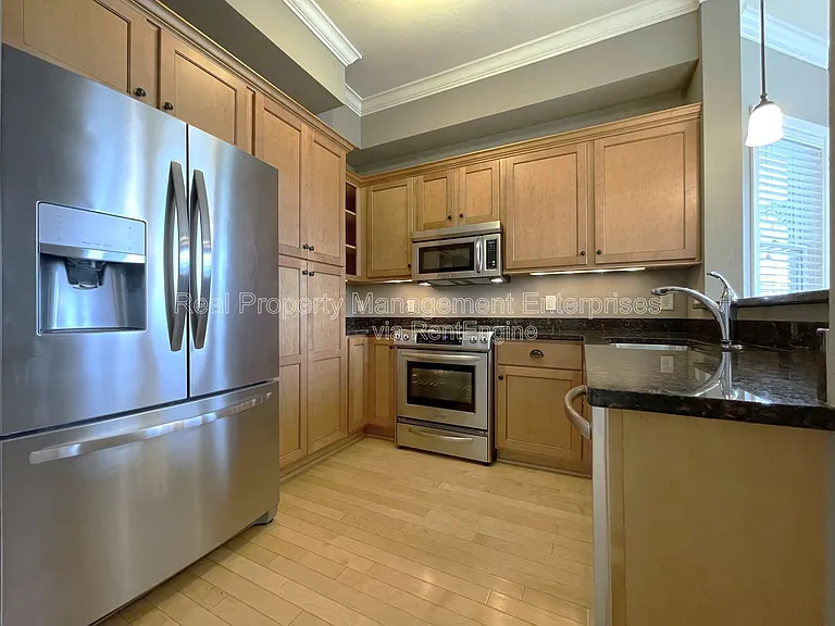 200 Russell M Perry Ave — Photo 8