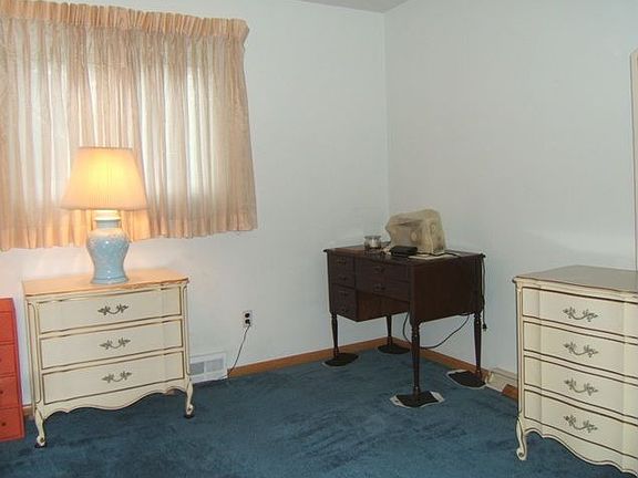 5th image of 6283 Sylvia Dr