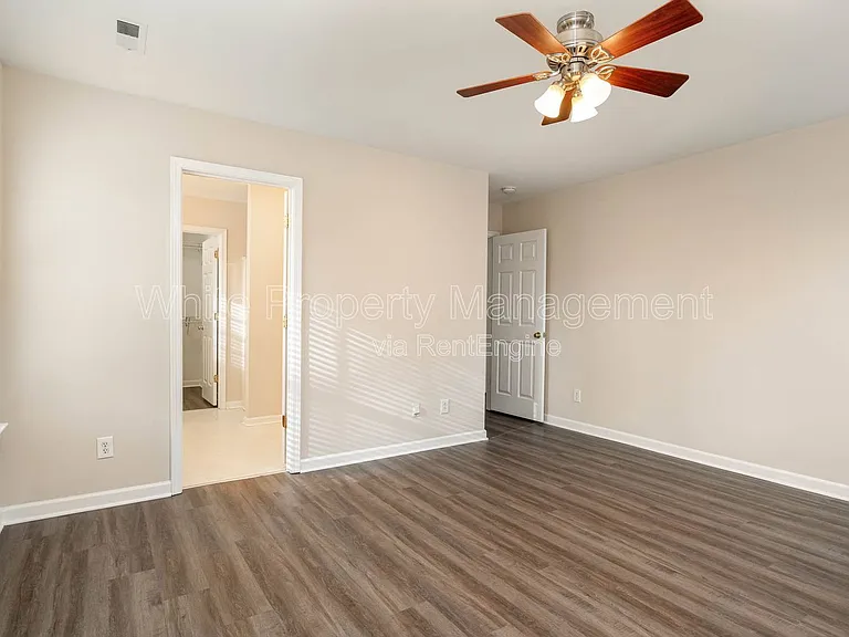 17304 Commons Crossing Dr — Photo 18