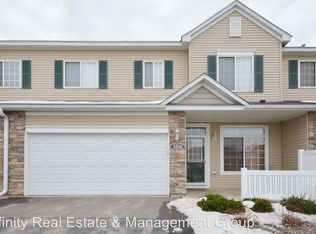 5916 Sandcherry Pl NW, Rochester, MN 55901