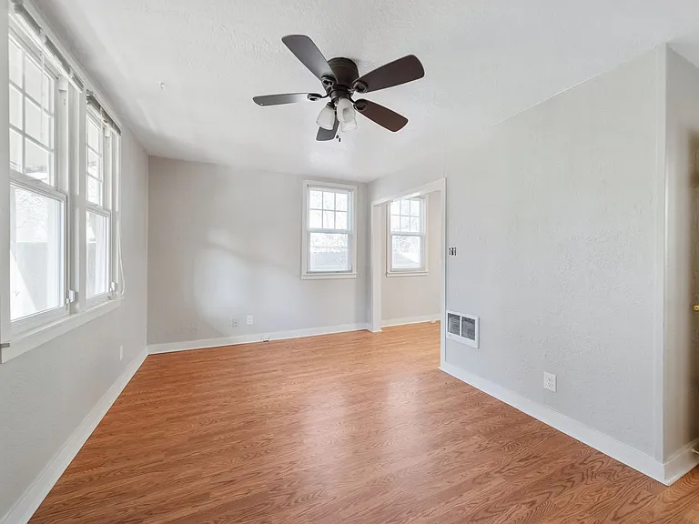6832 SE 50th Ave — Photo 11