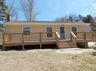 37 Dudley Rd, Oxford, MA 01540