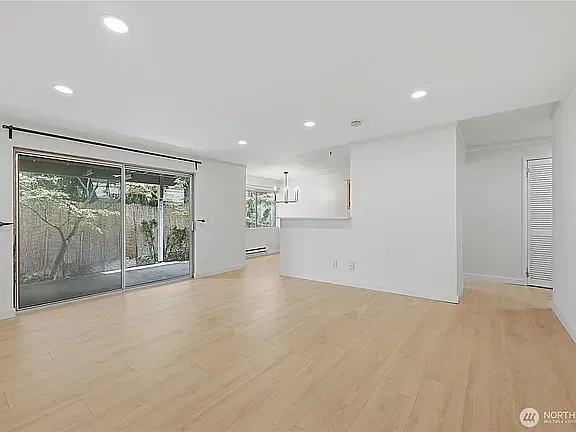 17203 NE 45th St #43 — Photo 15