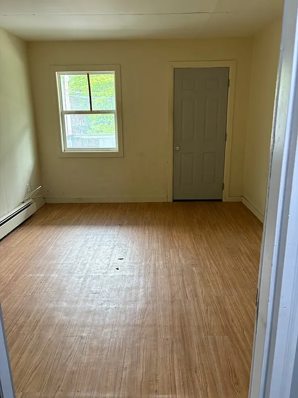 1 bed, $500 — Photo 2