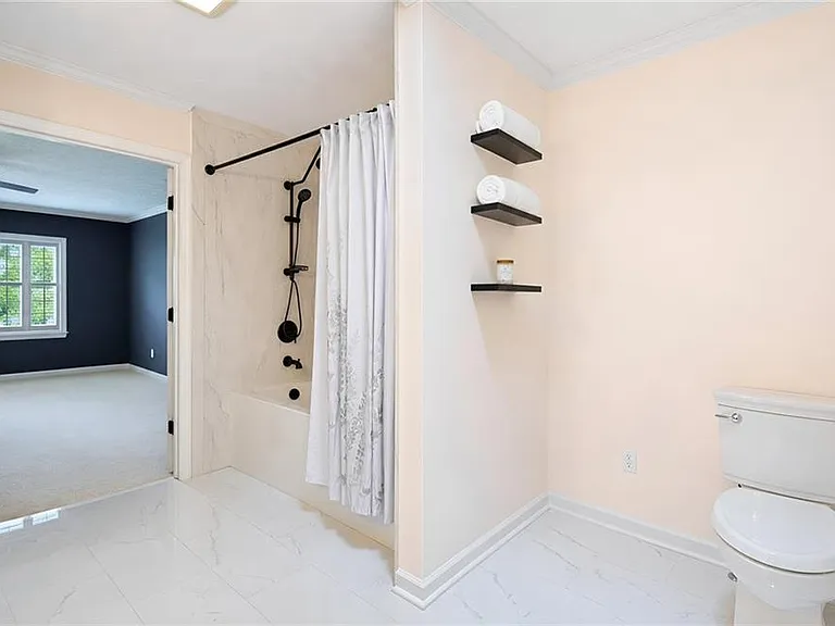 320 Derby Ridge Trce — Photo 42