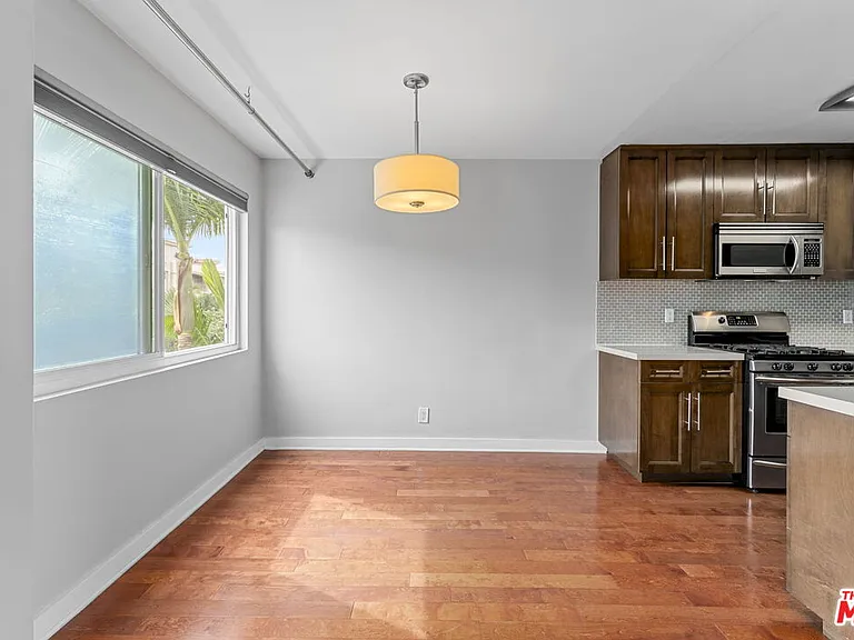 811 S Bedford St #301 — Photo 6