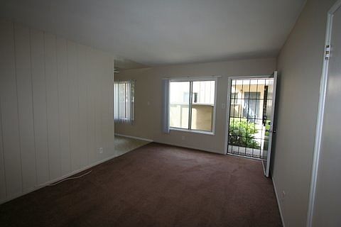 4th image of 502 Orange Ave APT 8