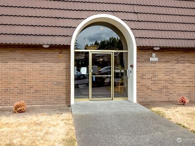 11112 NE 68th Street #325, Kirkland, WA, 98033