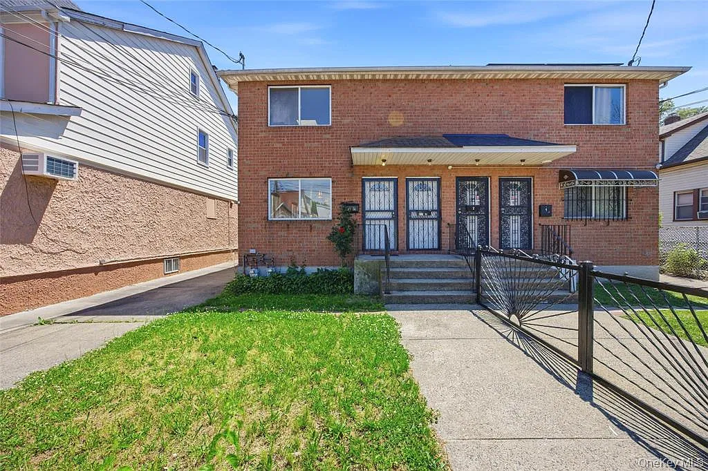 2 bed, 1840 sqft, $2,997 — Photo 4
