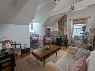 104 Inman St APT 4, Cambridge, MA 02139