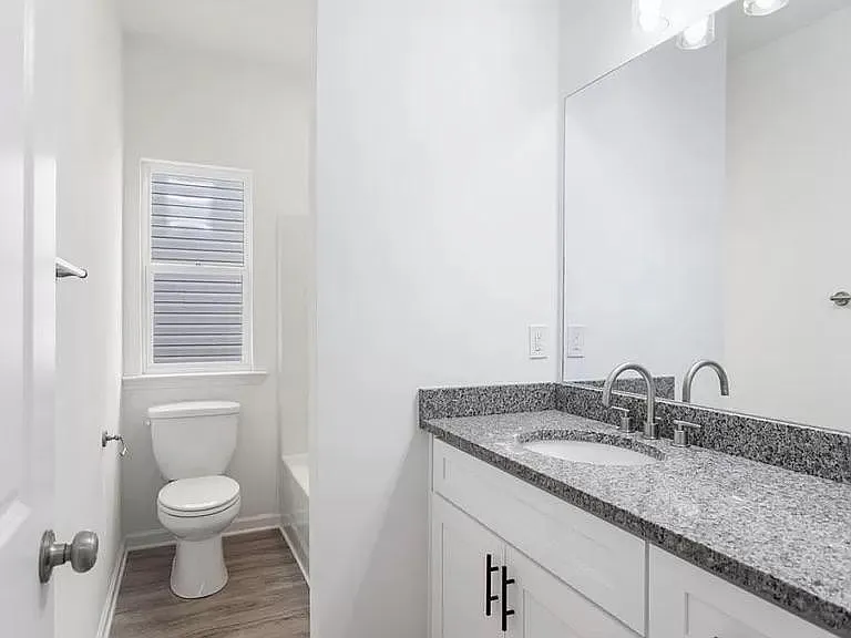 35 Marble St — Photo 12