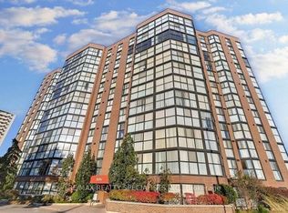 2091 Hurontario St #306, Mississauga, ON L5A 4E6