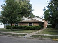2nd image of 2805 Peppertree Pl