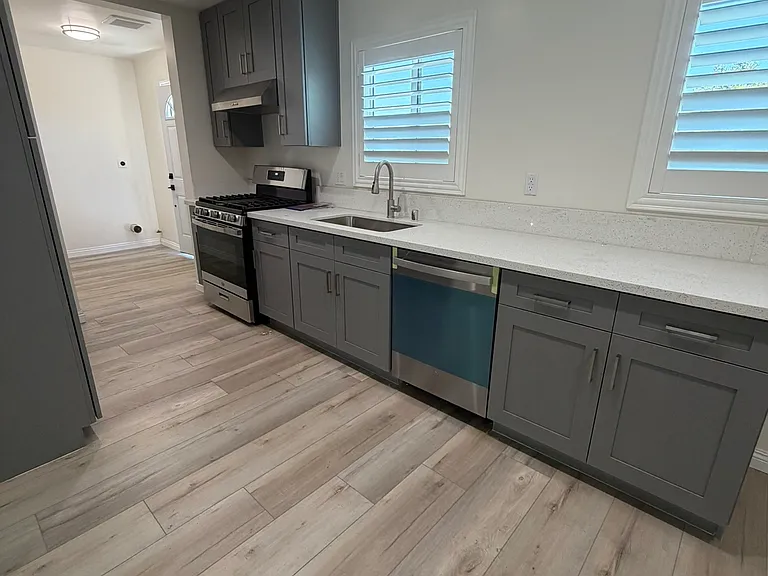 2540 E Dunes St #B — Photo 4