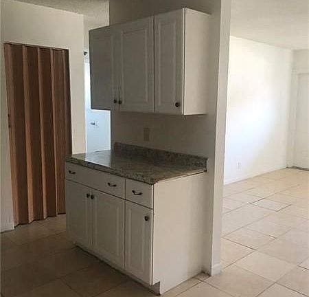 4th image of 5310 NW 24th Ct #77