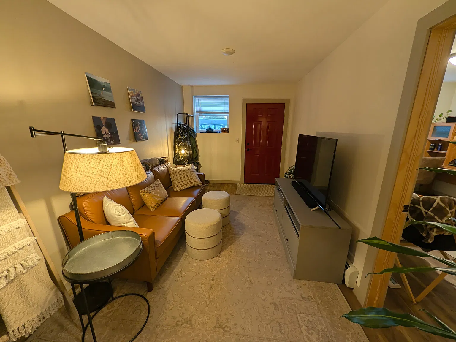3 bed, $1,300 — Photo 3
