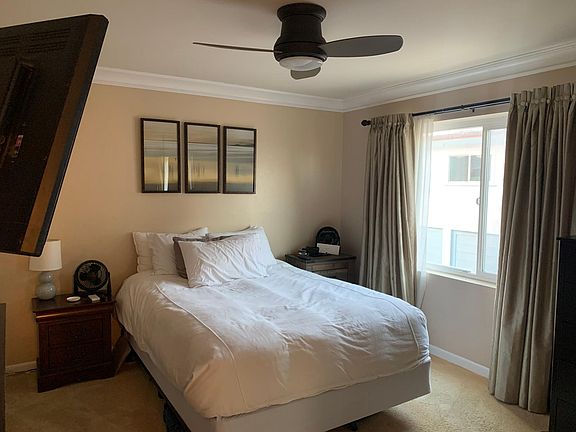 4th image of 840 Turquoise St Unit 114