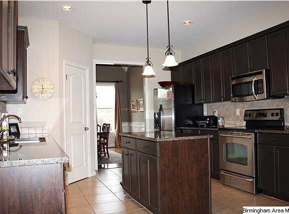 5th image of 2278 Chalybe Trl