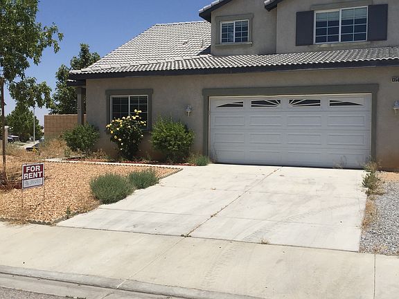 2nd image of 13561 Boulder Ln