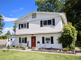 8 N Fremont Ave, Nanuet, NY 10954