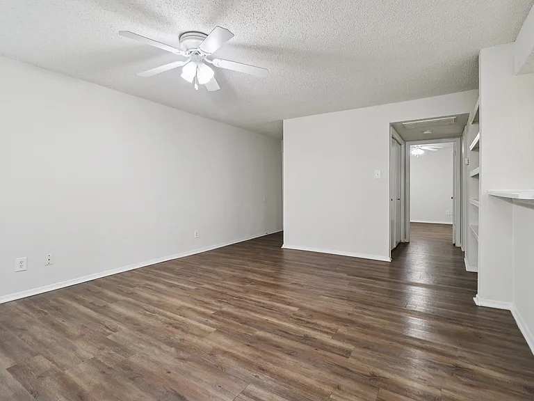 A4 Livingroom from patio