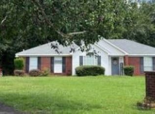 2410 Talking Leaves Ct, Mobile, AL 36695