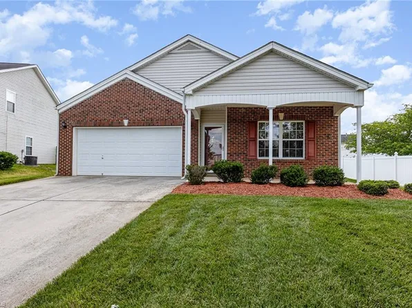 4805 Redland Ct, Mc Leansville, NC 27301