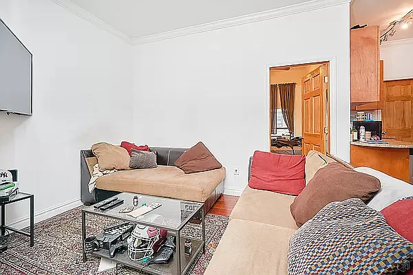 Rented by Aryeh Realty | media 6