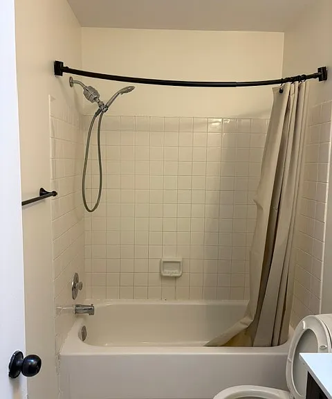 Hall bath (full)