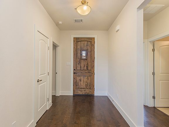 4th image of 15104 Gen. Williamson Dr