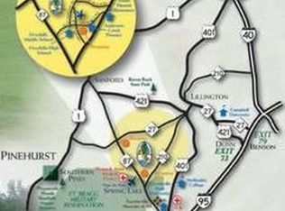 91 Fountain Park Cir, Spring Lake, NC 28390