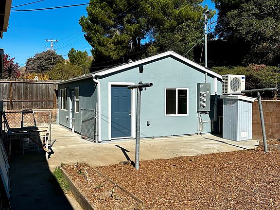 4th image of 1129 Fernwood Dr