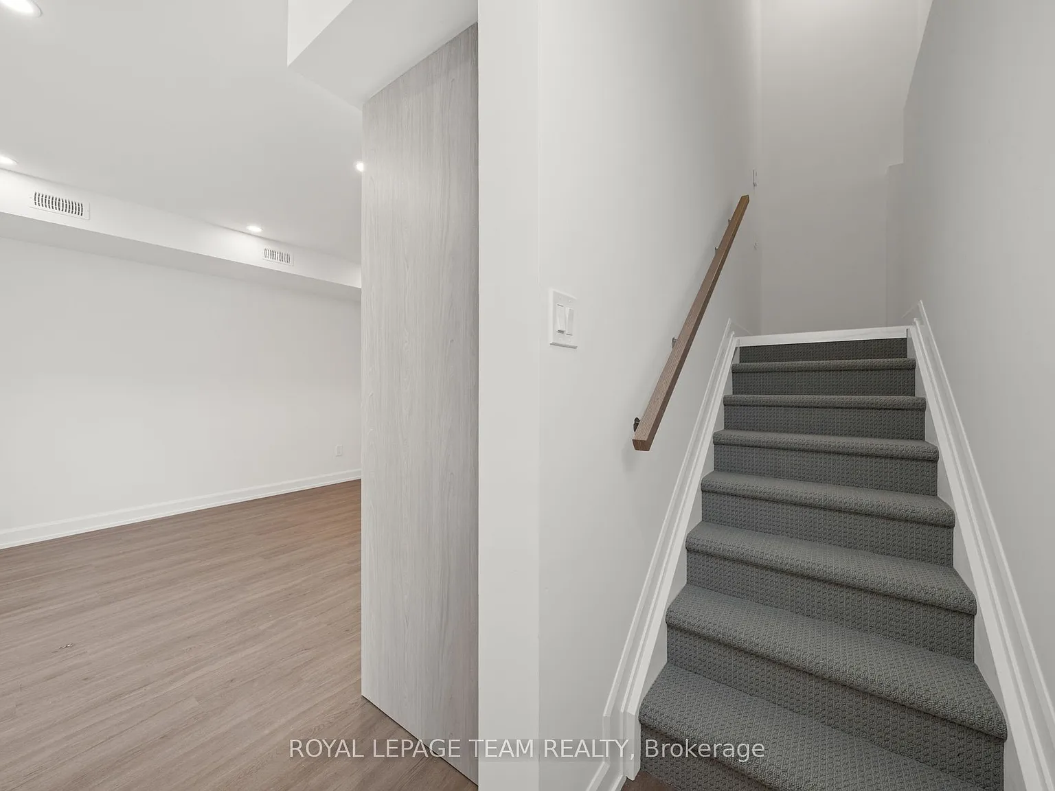 3 bed, $2,525 — Photo 4