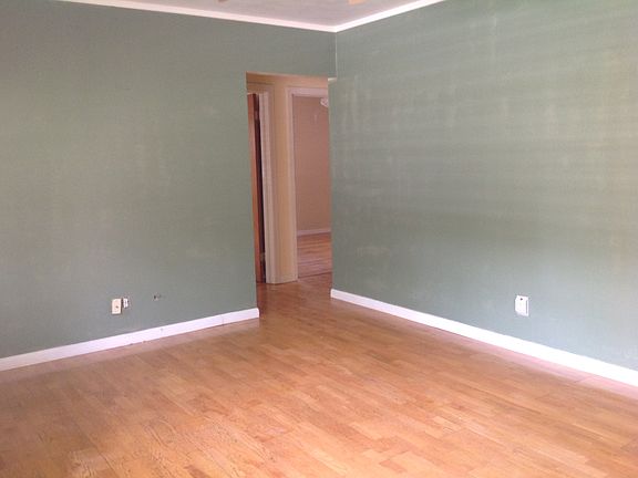 2nd image of 1744 San Mateo Dr