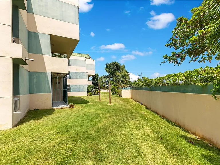 AVE. TRIOVEGABAJENO Cond. Torre Vista — Photo 24