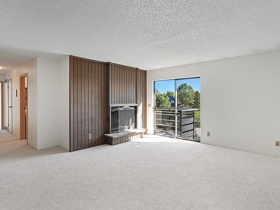 4th image of 6525 Kalua Rd #204C