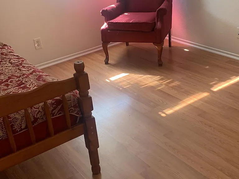 45403 Pickford Ave — Photo 5