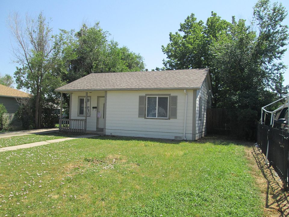 1st image of 2356 Geneva St