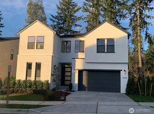 13724 SE 84th St, Renton, WA 98059