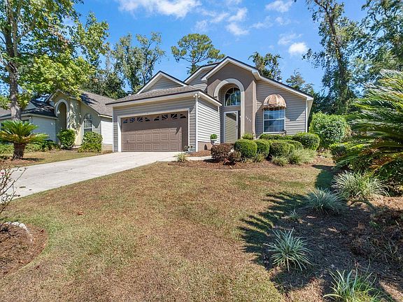 4th image of 3839 McFarlane Dr