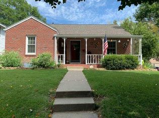 1044 S 36th St, Lincoln, NE 68510