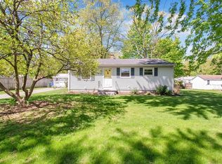 134 Newhouse St, Springfield, MA 01118