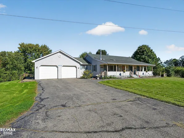 1349 Higley Rd, Lapeer, MI 48446