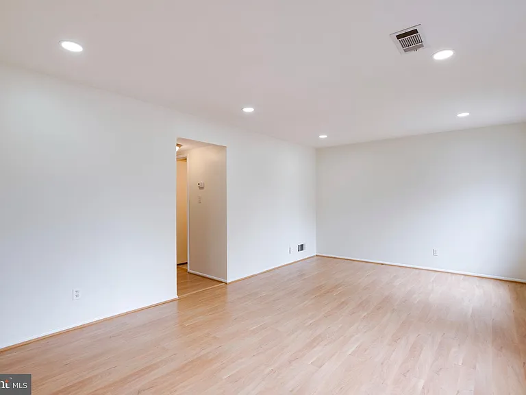 1709 Westwind Way #10B — Photo 11