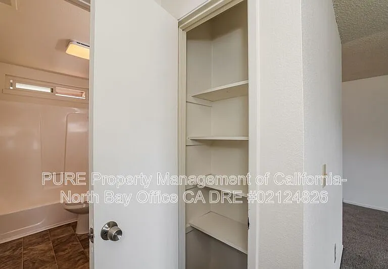 1603 Corby Ave #8 — Photo 15