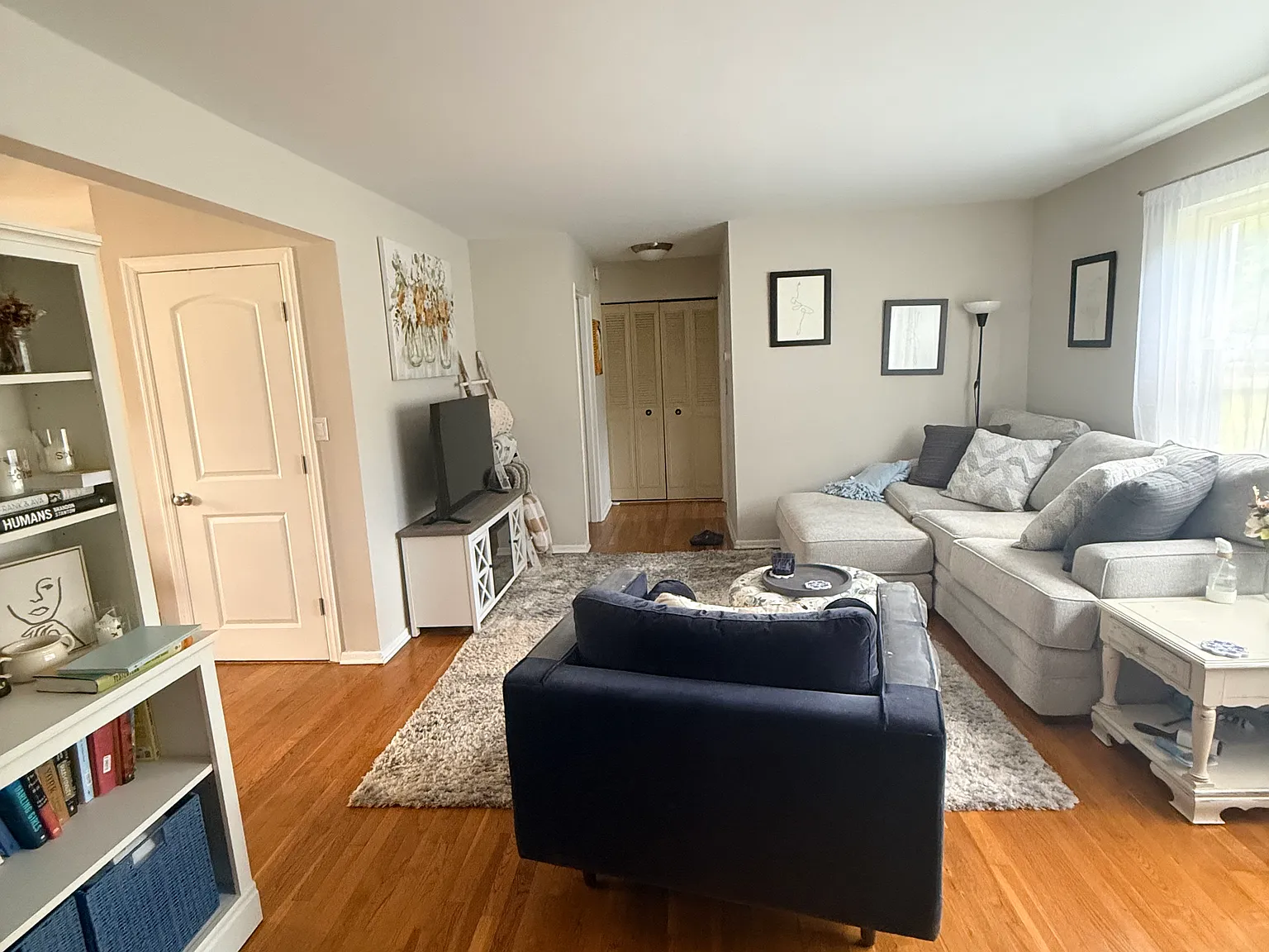 1 bed, 730 sqft, $2,395 — Photo 2