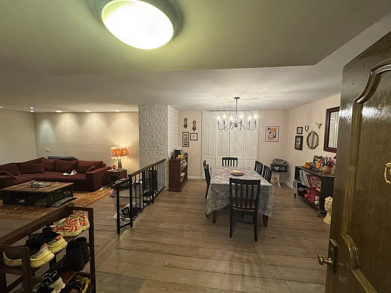 1623 Greenfield Ave #4-B — Photo 5