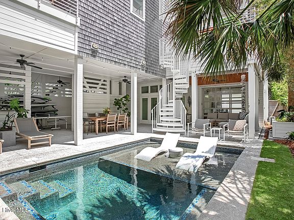 5th image of 206 Cypress Avenue