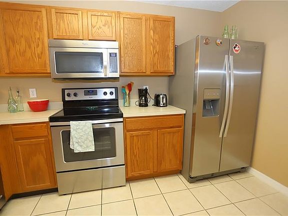 5th image of 4313 Silver Falls Dr