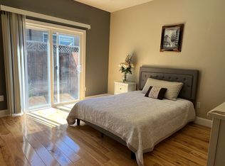 1073 Ridgeley Dr #101, Campbell, CA 95008